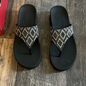 Archfit flip flops